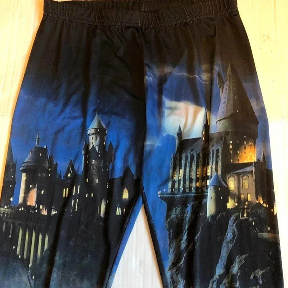 Harry Portter Girl/Women Pants Size S/Xl - Picture 5 of 6